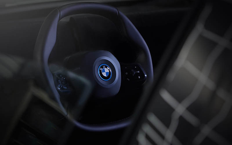 Así es el volante tecnológico del BMW iNext.