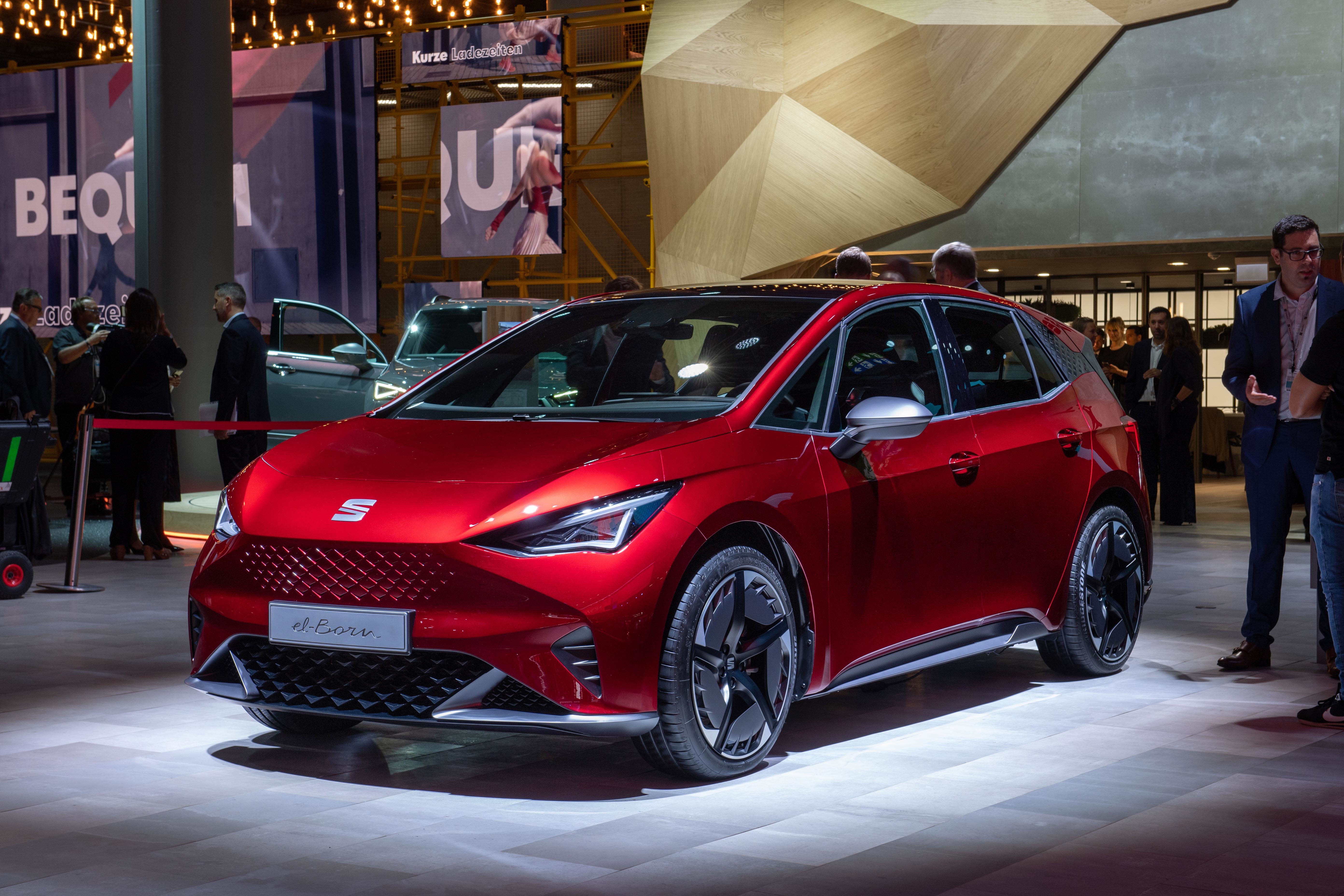SEAT-accelerates-its-electric-offensive-at-the-Frankfurt-IAA_11_HQ
