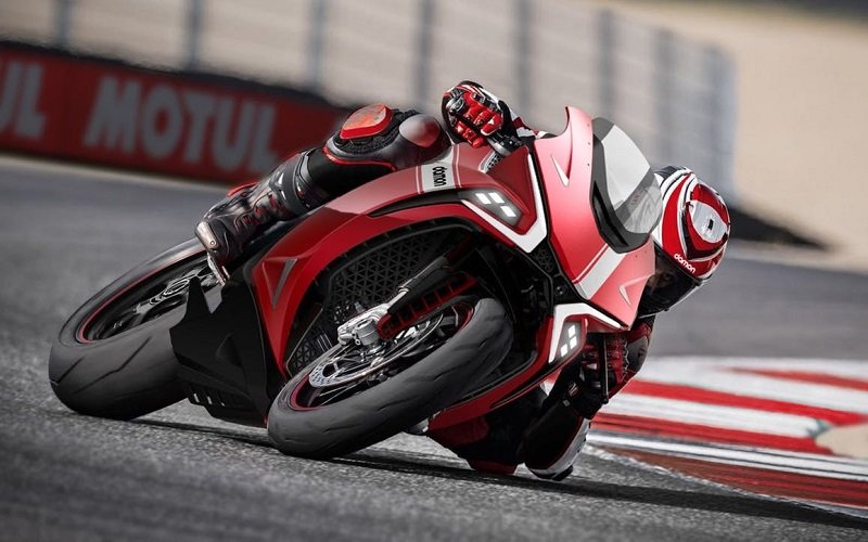 Esta moto eléctrica deportiva es capaz de alcanzar 320 km/h y tiene 320 km de autonomía