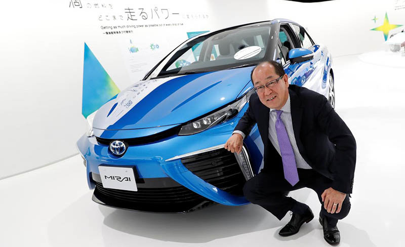 Yoshikazu Tanaka, Ingeniero jefe de Toyota Motor