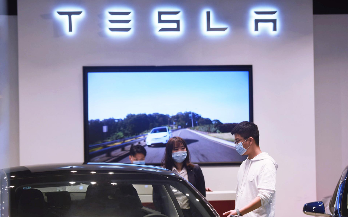 Tesla extraerá su propio litio para baterías tras abandonar negociaciones con terceros thumbnail