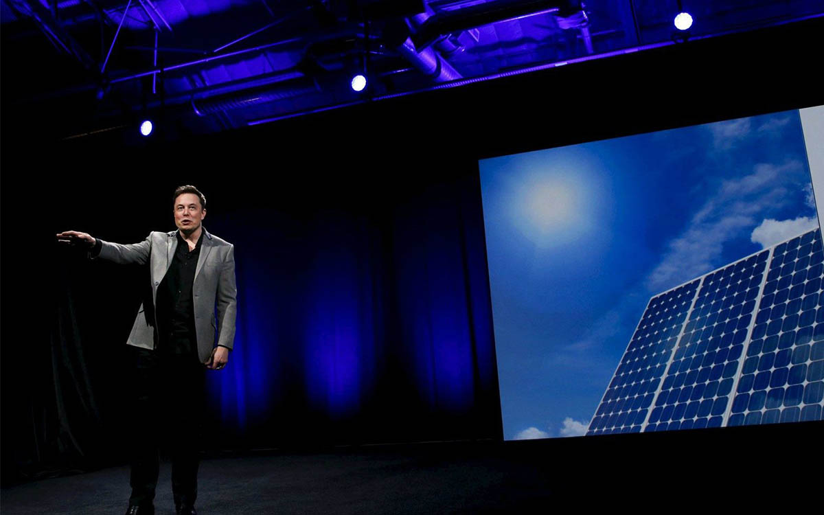En Alemania, Elon Musk apuesta por el negocio de la energía más allá de sus coches eléctricos.