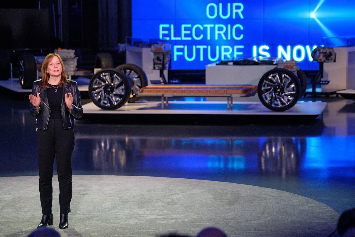 La presidenta de General Motors, Mary Barra.