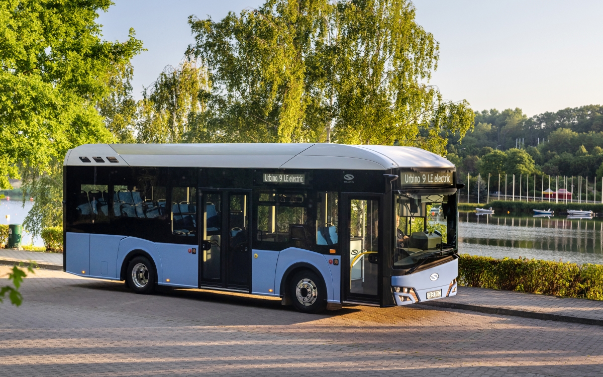 Solaris Urbino 9 LE: un nuevo autobús eléctrico para la ciudad y rutas interurbanas thumbnail