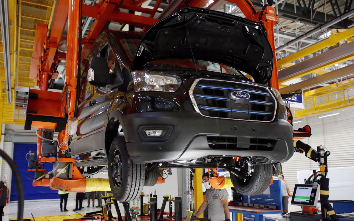 La produzione europea di Ford E-Transit inizia nello stabilimento di Kocaeli – Notizie – Veicoli ibridi ed elettrici