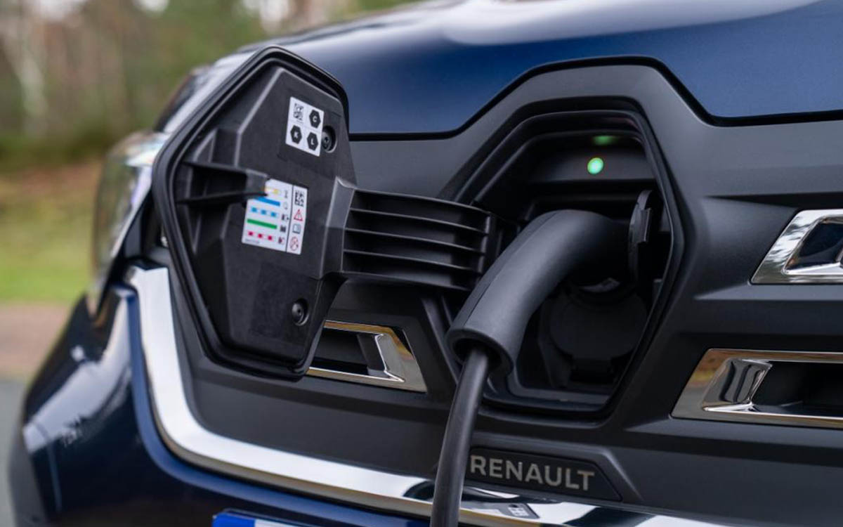Esta tecnologÃ­a clave estarÃ¡ disponible de serie en los coches elÃ©ctricos de Renault - HÃ­bridos y ElÃ©ctricos