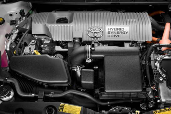 El sistema híbrido Hybrid Synergy Drive de Toyota puede funcionar en las configuraciones paralelo y en serie, es decir, actuando los motores térmico y eléctrico por separado o conjuntamente.