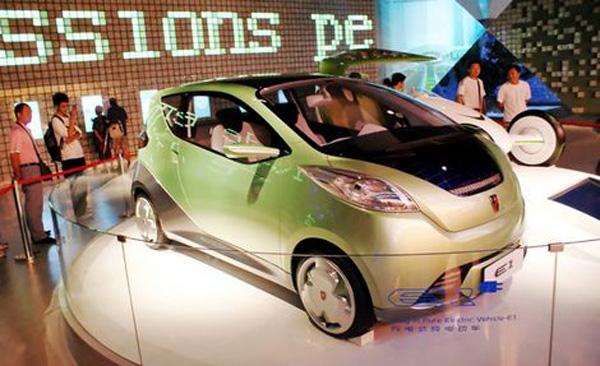 China lanzará un plan de desarrollo para la industria de los vehículos eficientes y con energías limpias