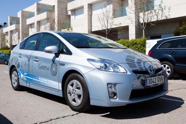 Gamesa impulsará el Toyota Prius híbrido enchufable en entornos urbanos