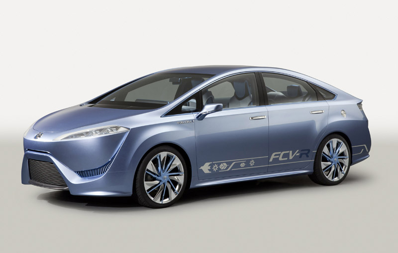 Presentación mundial del concept FCV-R (Fuel Cell Vehicle  Reality & Revolution), vehículo de pila de combustible.
