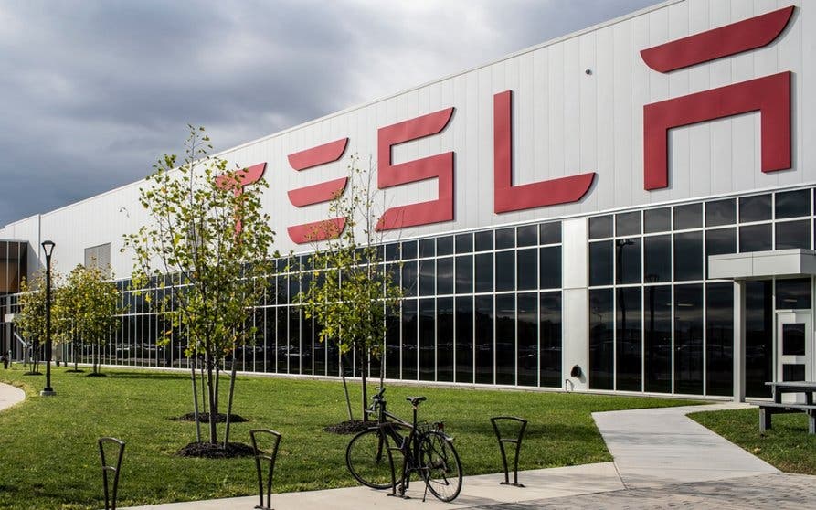  Tesla patenta un nuevo electrodo NCA 532 para su batería de 1,6 millones de kilómetros 
