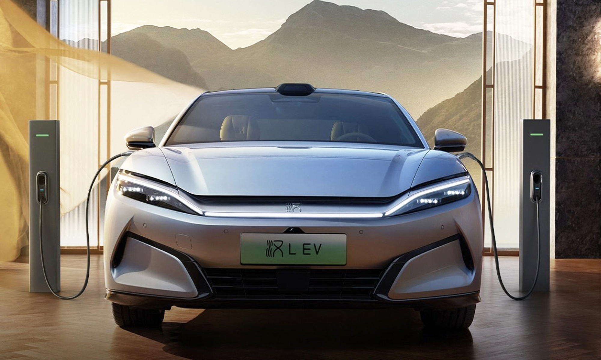 La guerra por ser el más rápido en cargar un coche eléctrico empezó hace tiempo, pero no es fácil.