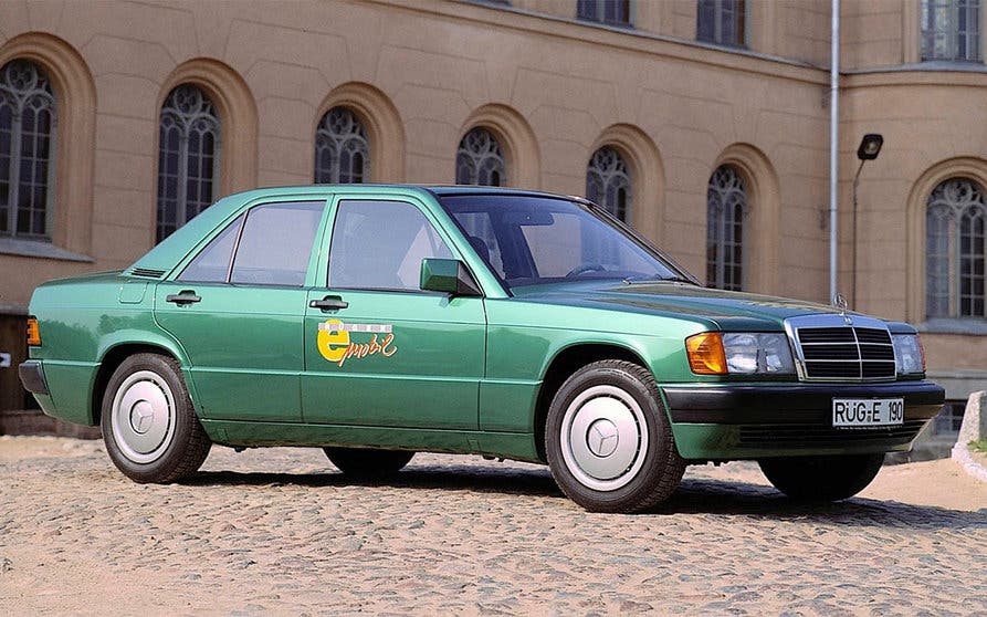  El Mercedes 190E eléctrico participó, como taxi, en un proyecto de viabilidad de la tecnología 