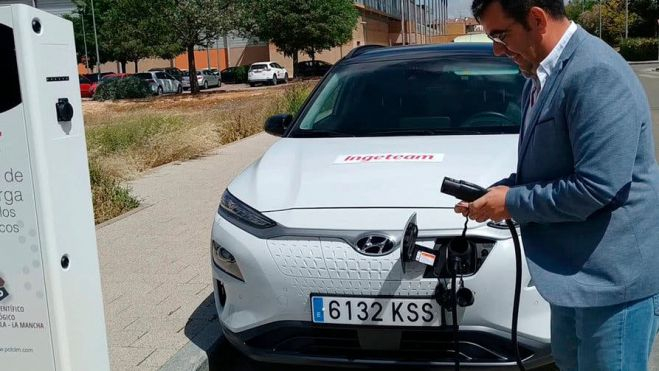 Ingenico e Ingeteam impulsan la carga de vehículos eléctricos en España con 150 estaciones con pago con tarjeta. Ingenico e Ingeteam impulsan la carga de vehículos eléctricos en España con 150 estaciones con pago con tarjeta.