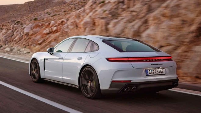 Porsche Panamera eHybrid 6 Porsche Panamera eHybrid 6
