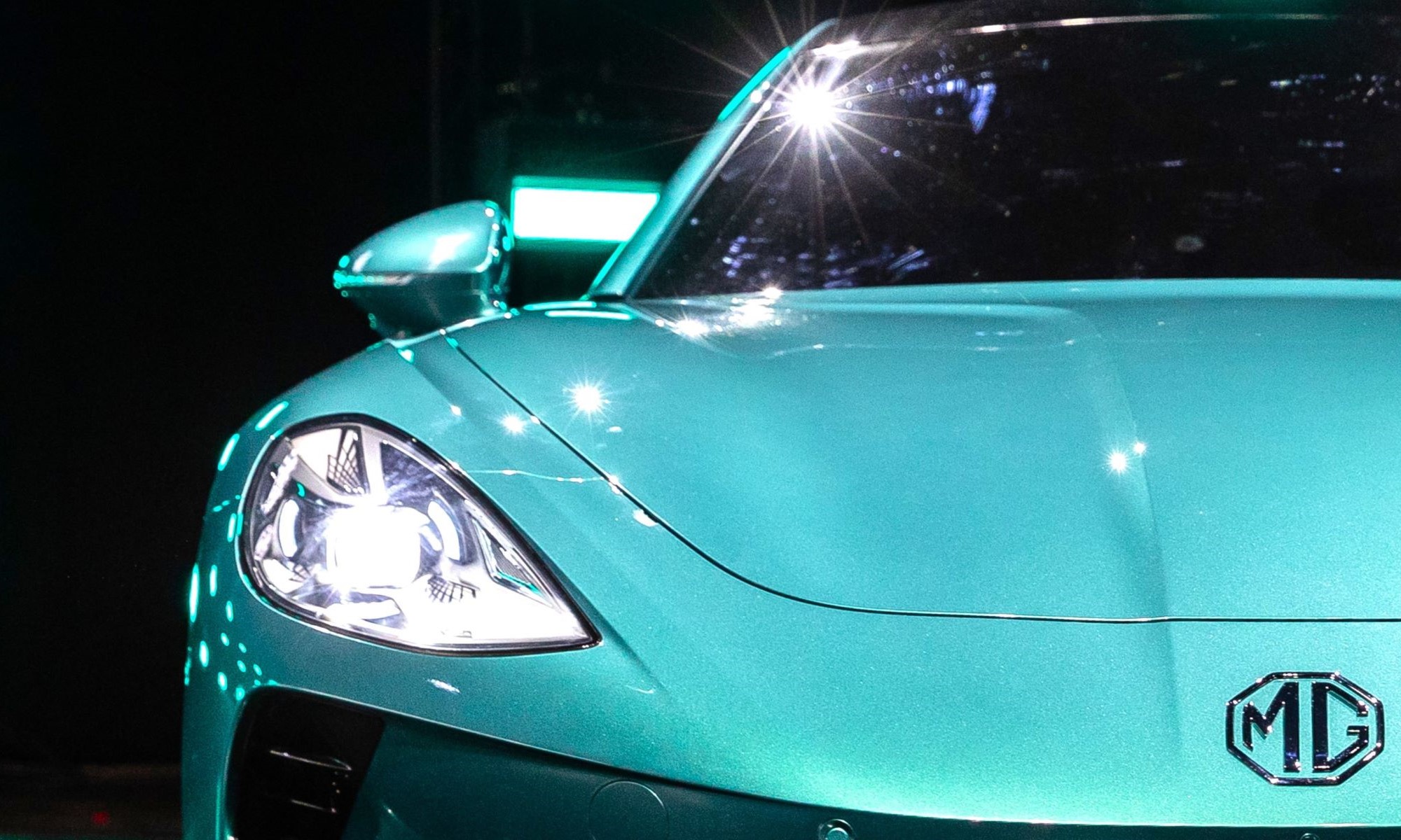 El nuevo deportivo eléctrico de MG contará, en su versión más potente, con 510 CV y tracción total.