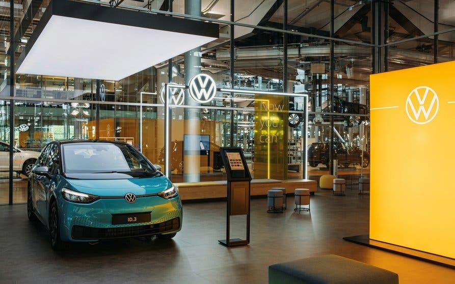  Volkswagen abre su primera ID.Store, una tienda dedicada exclusivamente a coches eléctricos 