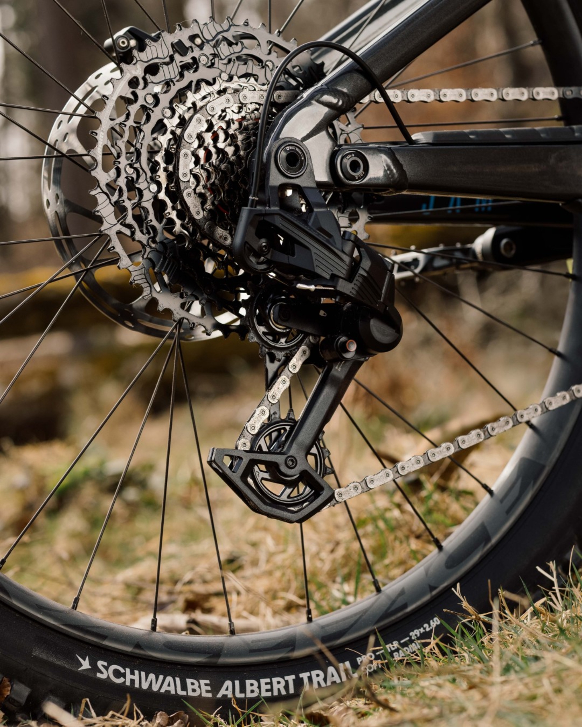 El acabado 6.8 monta la nueva transmisión Sram Eagle 70. El acabado 6.8 monta la nueva transmisión Sram Eagle 70.