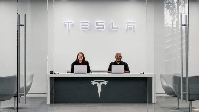 Tesla Tesla