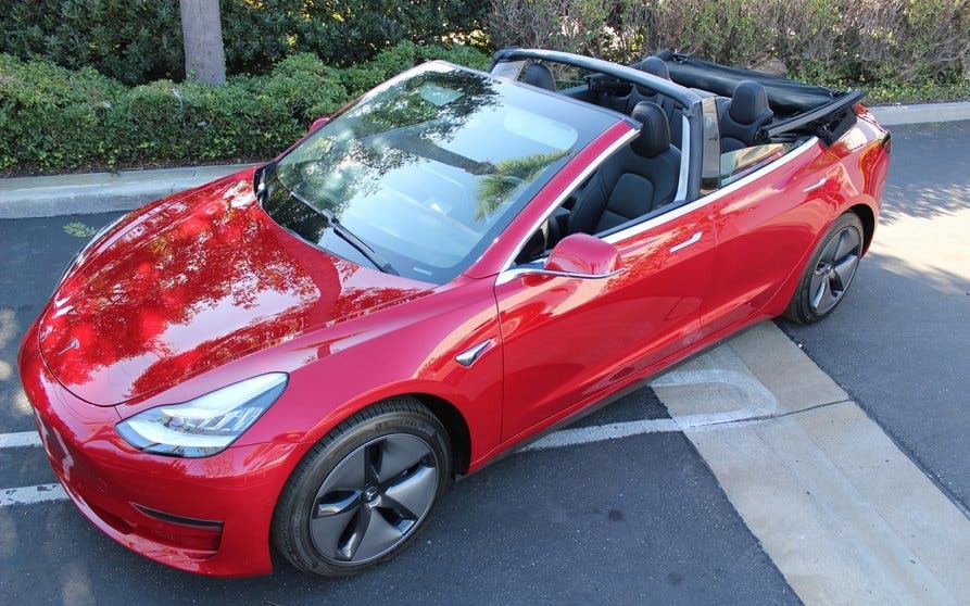  Esta rareza es el único Tesla Model 3 descapotable en el mundo 