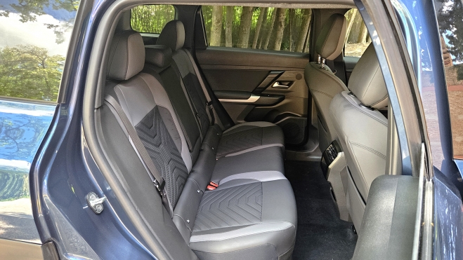 Jeep compass rival Toyota RV4 10700 euros rebaja (1) Jeep compass rival Toyota RV4 10700 euros rebaja (1)