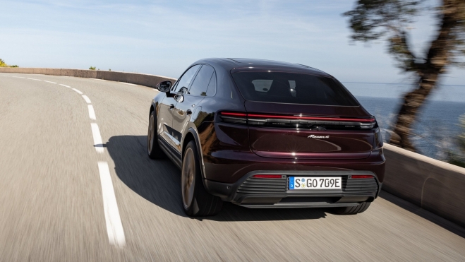 Porsche Macan 2025 Trasera Porsche Macan 2025 Trasera