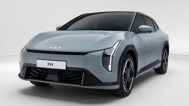 Kia EV4 (1) Kia EV4 (1)