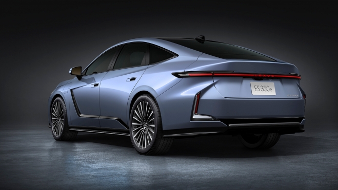 Lexus ES Eléctrico Trasera Lexus ES Eléctrico Trasera