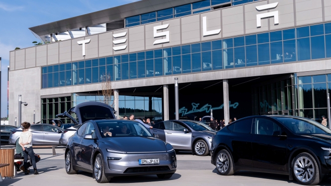 tesla elon musk clientes leasing enfadados 2 tesla elon musk clientes leasing enfadados 2