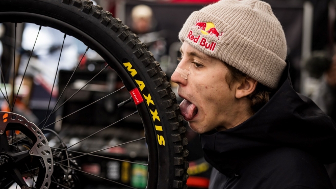 No hace falta hacer esto para saber si nuestros neumáticos están en buen estado. No hace falta hacer esto para saber si nuestros neumáticos están en buen estado.