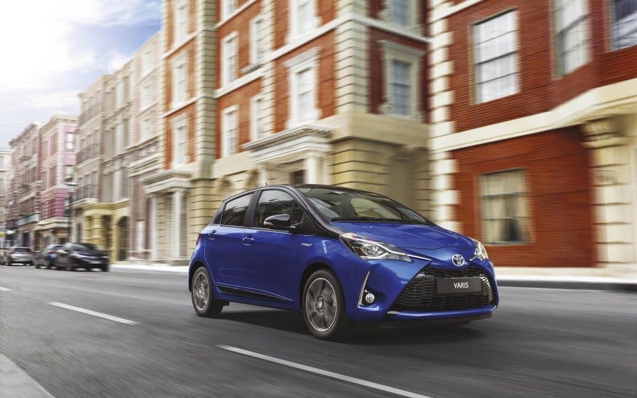  Toyota pone en promoción el Yaris Hybrid: más barato, desde 125 euros al mes 