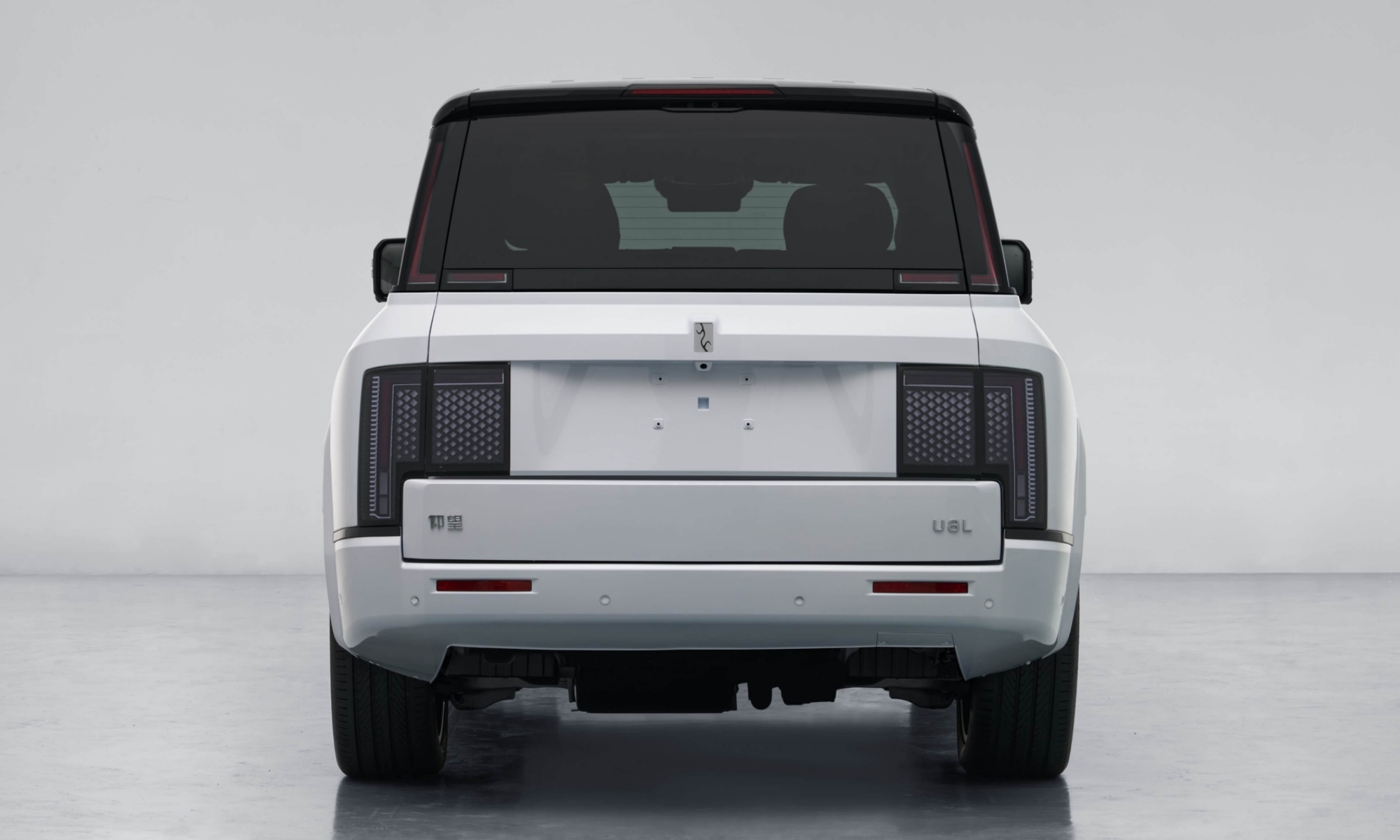 BYD quiere ser la alternativa a Maybach y a Rolls-Royce con su nuevo SUV de súper lujo.