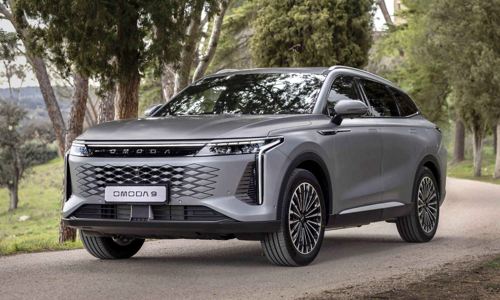 El Omoda 9 híbrido enchufable es el modelo más elitista de la compañía china