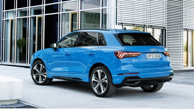 AUDI Q3 6 AUDI Q3 6