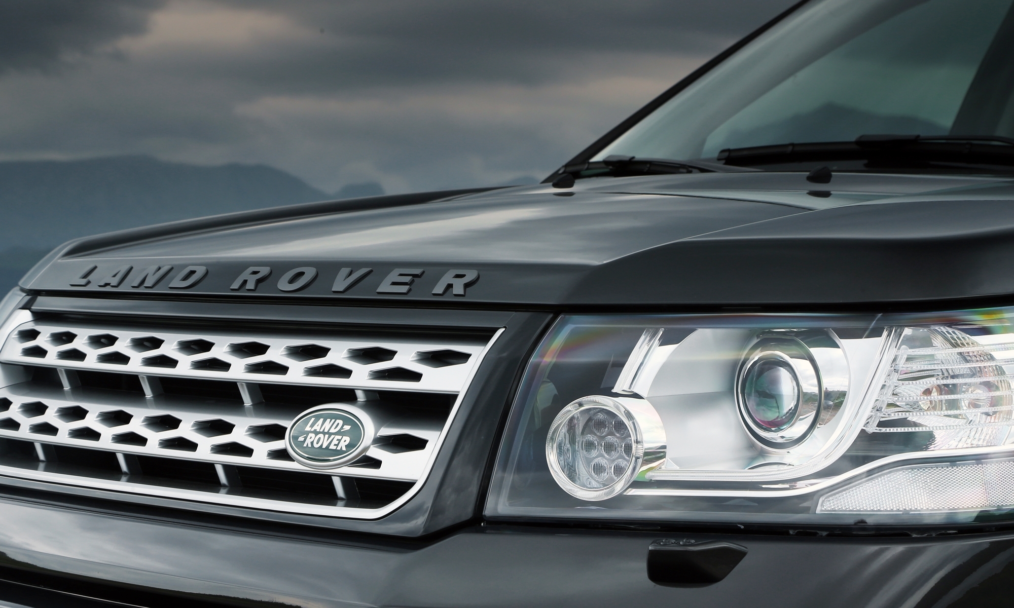 Land Rover espera poder iniciar la producción a finales del próximo año.
