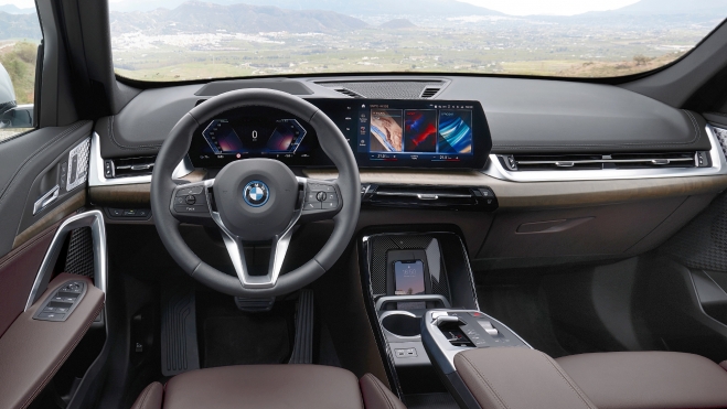 bmw ix1 4