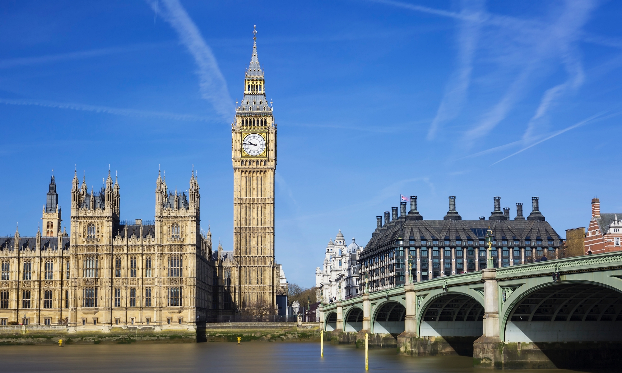 Londres anuncia que los coches eléctricos tendrán que pagar por circular por el centro.