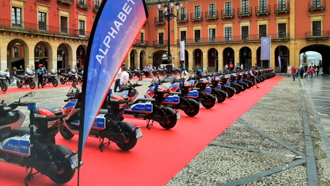 Cada vez será más fácil ver este scooter rodando a manos de la policía. Cada vez será más fácil ver este scooter rodando a manos de la policía.
