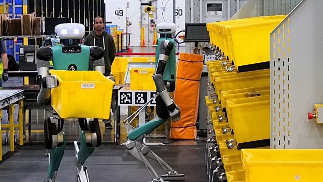 Amazon robots humanoides furgonetas Rivian instalaciones Amazon robots humanoides furgonetas Rivian instalaciones