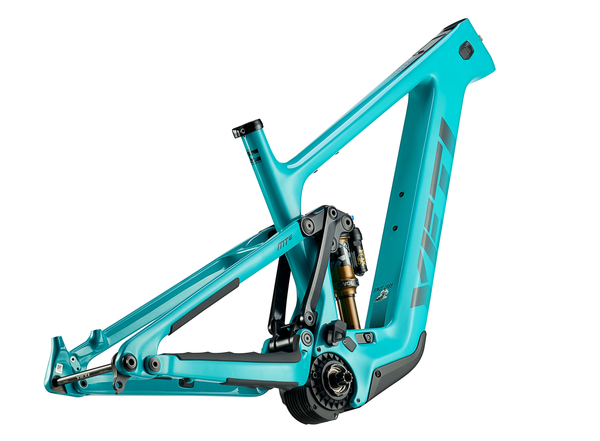 El cuadro está realizado con la fibra de carbono 'turq series'. El cuadro está realizado con la fibra de carbono 'turq series'.