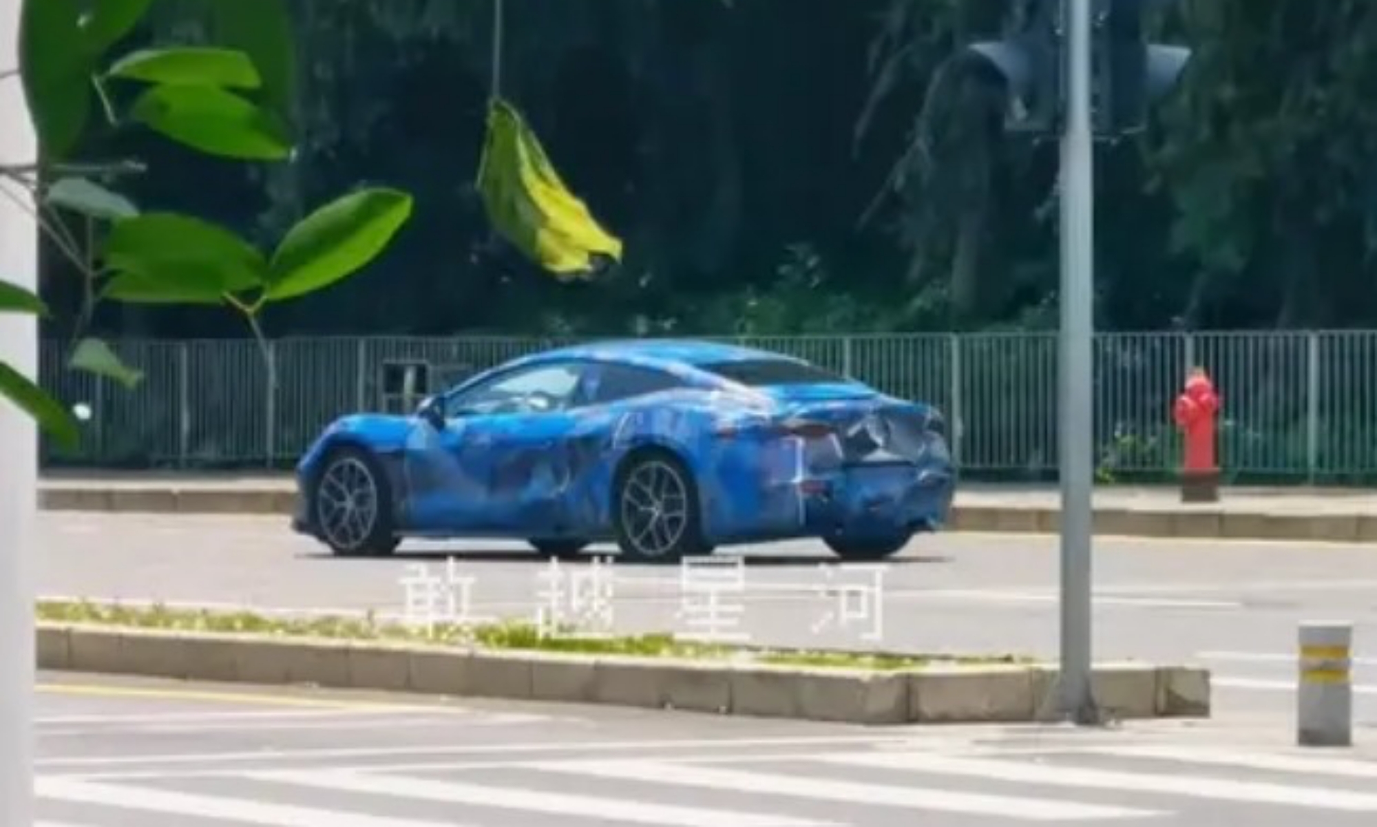 Una vez más el 911 de BYD se ha dejado ver en su fase de pruebas.