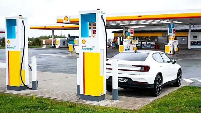 La red de recarga para eléctricos ha crecido un 2,9% en lo que va de 2025. Pero, ¿dónde se sitúan los 46.864 puntos de recarga en España? La red de recarga para eléctricos ha crecido un 2,9% en lo que va de 2025. Pero, ¿dónde se sitúan los 46.864 puntos de recarga en España?