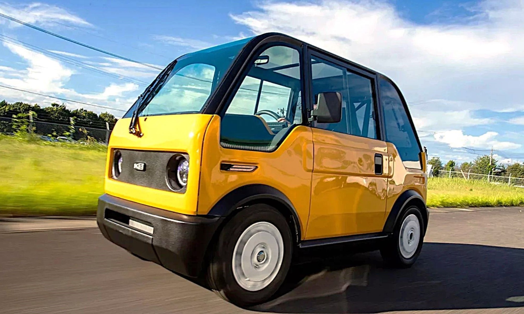 El KG Motors Mibot es una locura de coche eléctrico pensado para ciudad: monoplaza, con 100 km de autonomía y que cabe en una furgoneta.