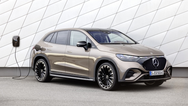 Mercedes Benz EQE SUV