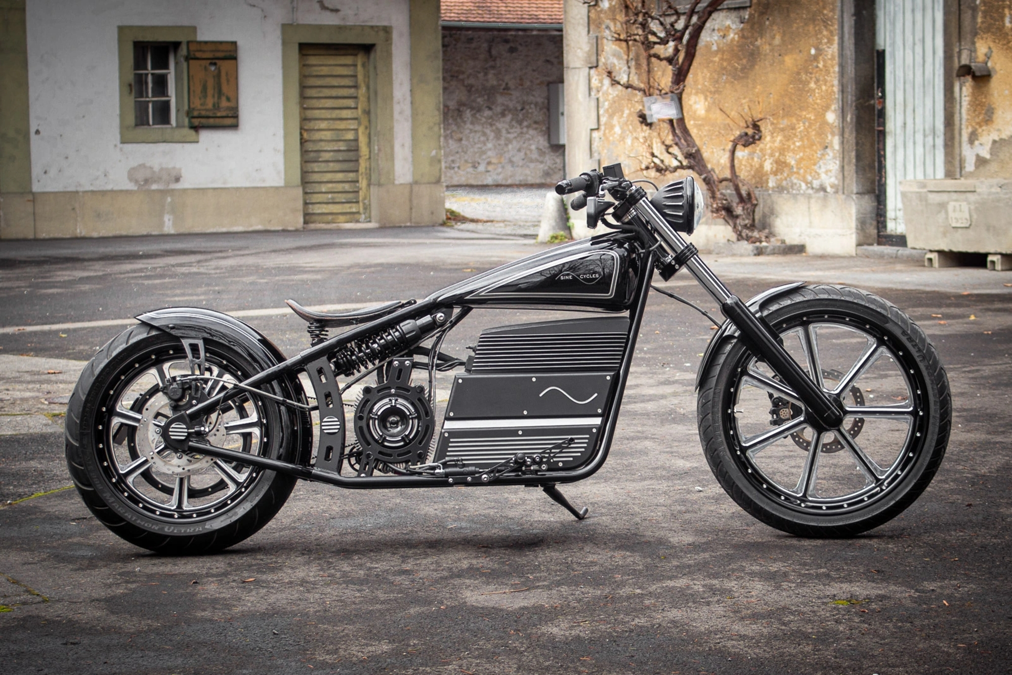 No es una Harley, es una moto eléctrica artesanal.