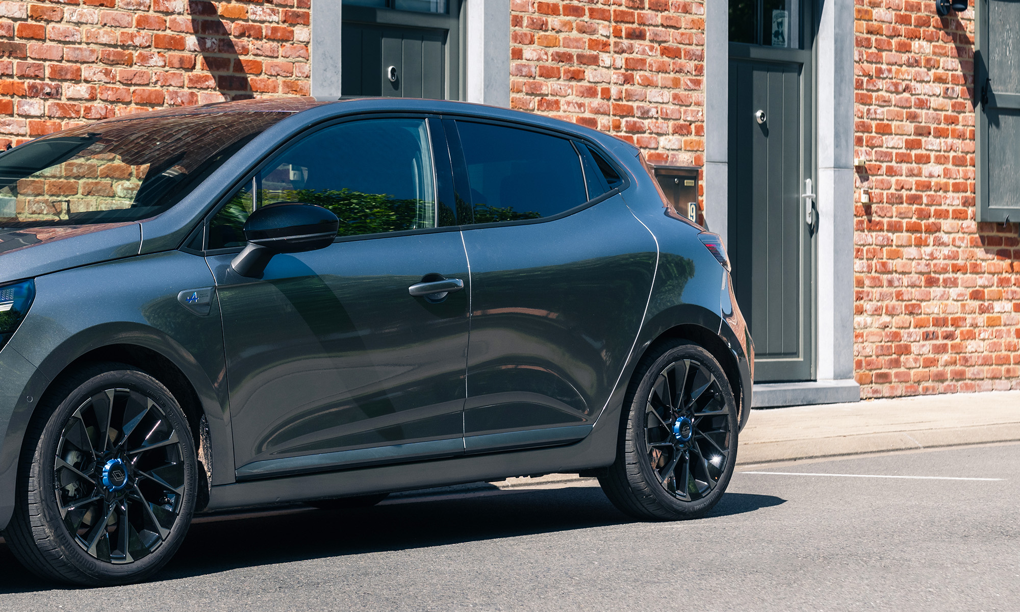 renault clio hibrido 2