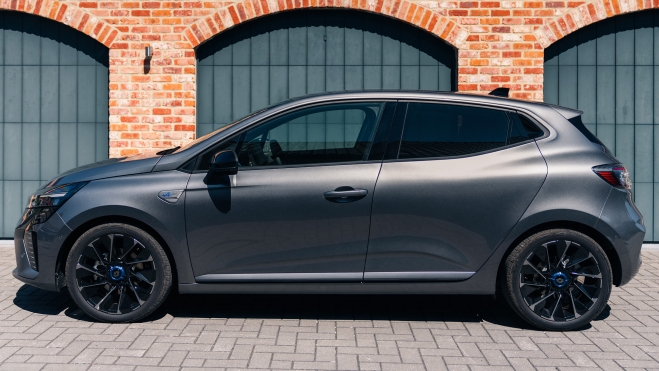 renault clio hibrido