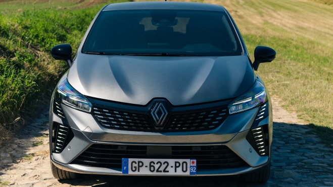 renault clio hibrido 1