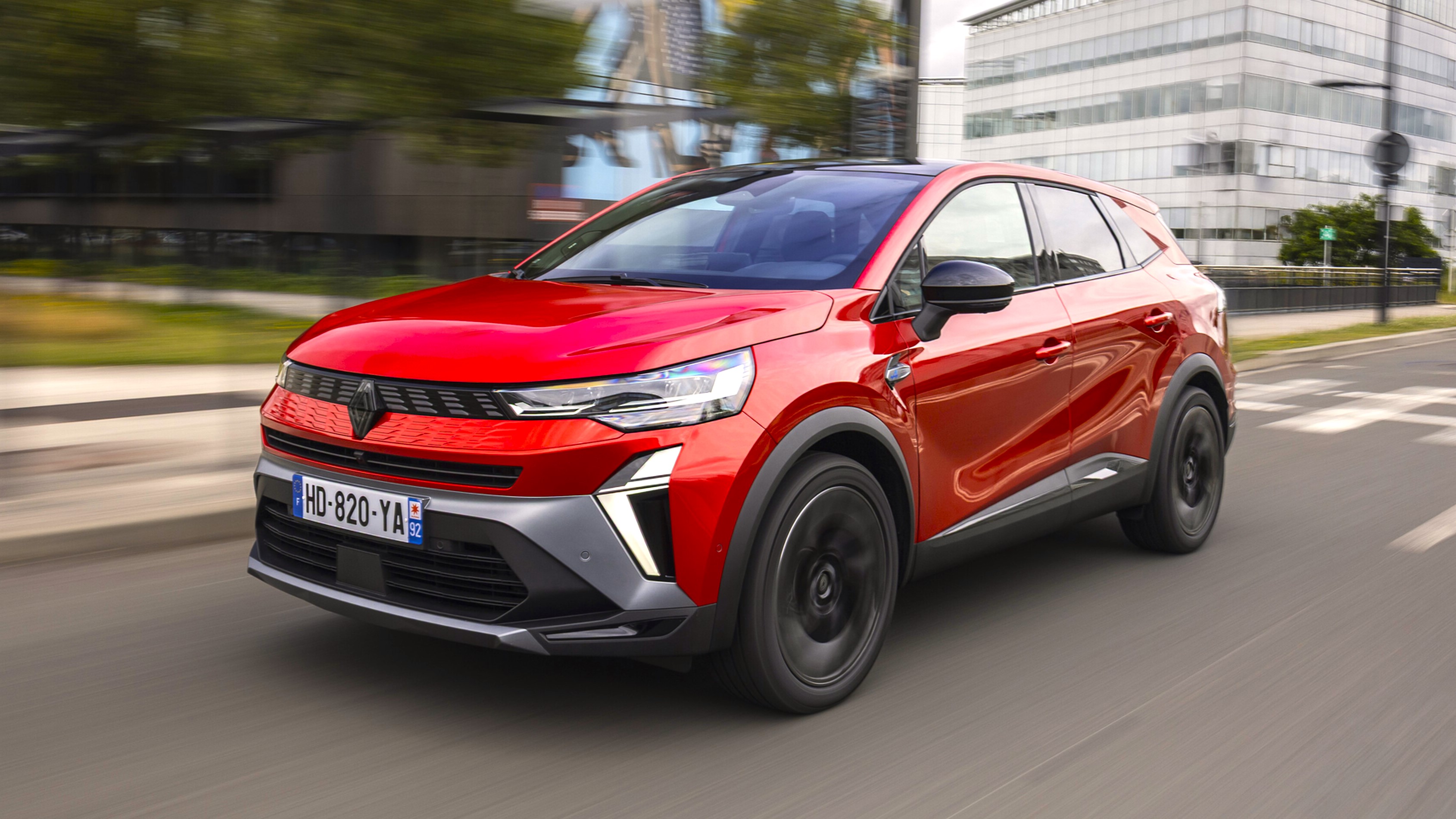El Renault Symbioz es la opción de acceso en Renault al segmento de los SUV compactos. Con su nuevo motor, alcanza los 1.000 km de autonomía.