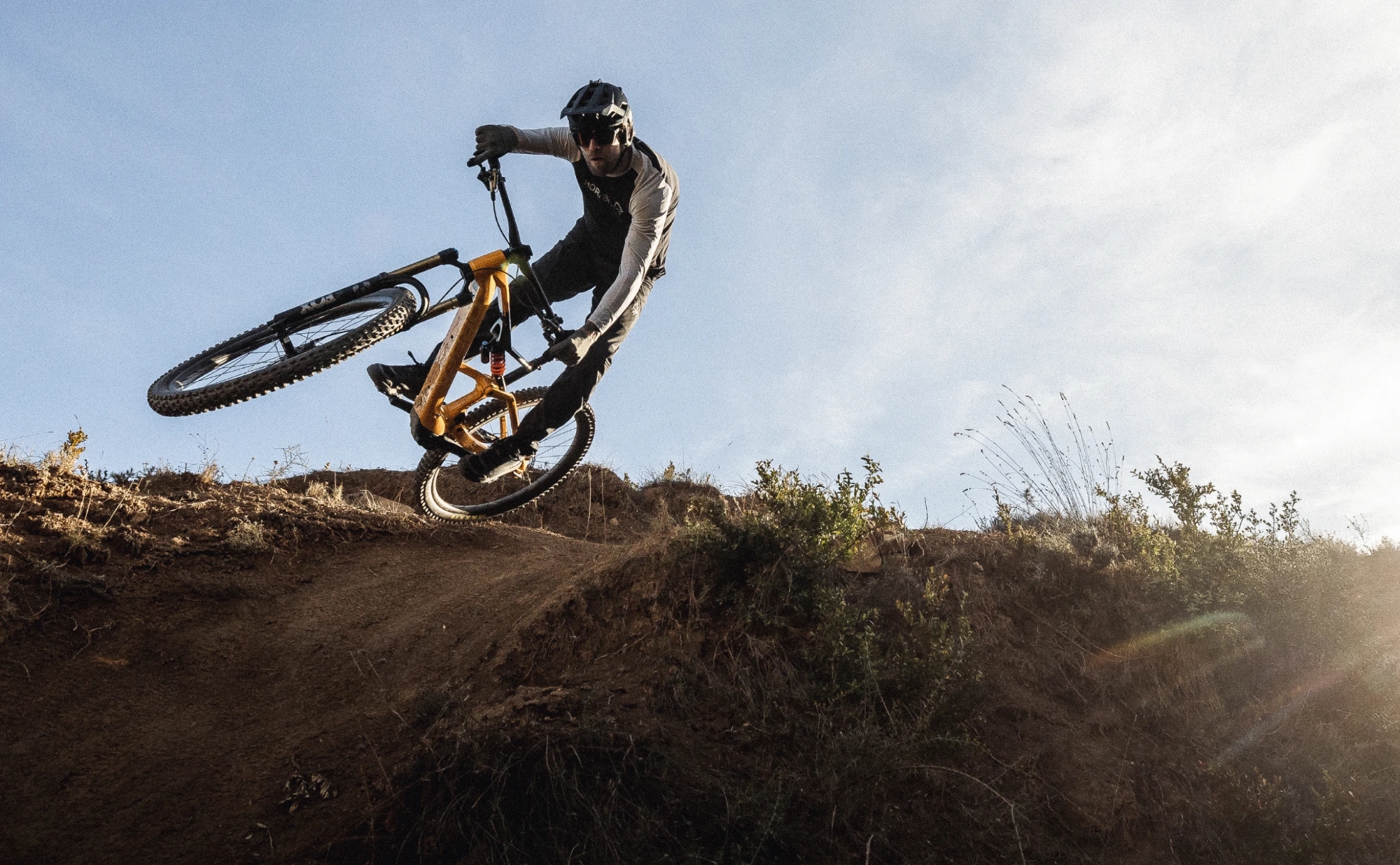 Una bicicleta eléctrica de buena relación calidad-precio permite disfrutar igualmente del mtb.